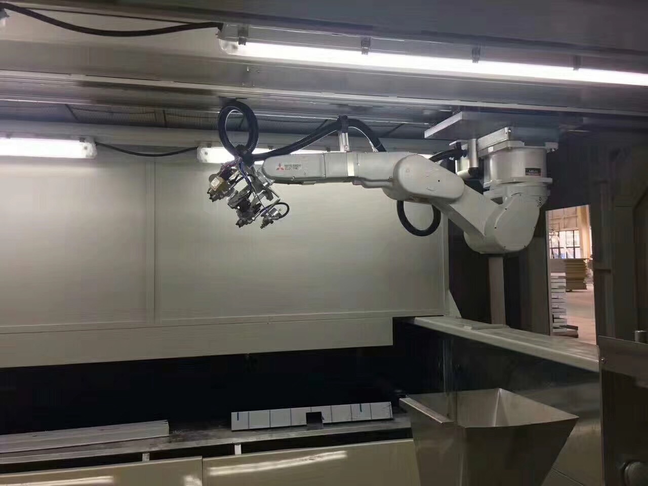 噴涂機(jī)器人集成